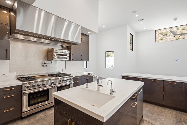 Kitchen-FamilyArea-a